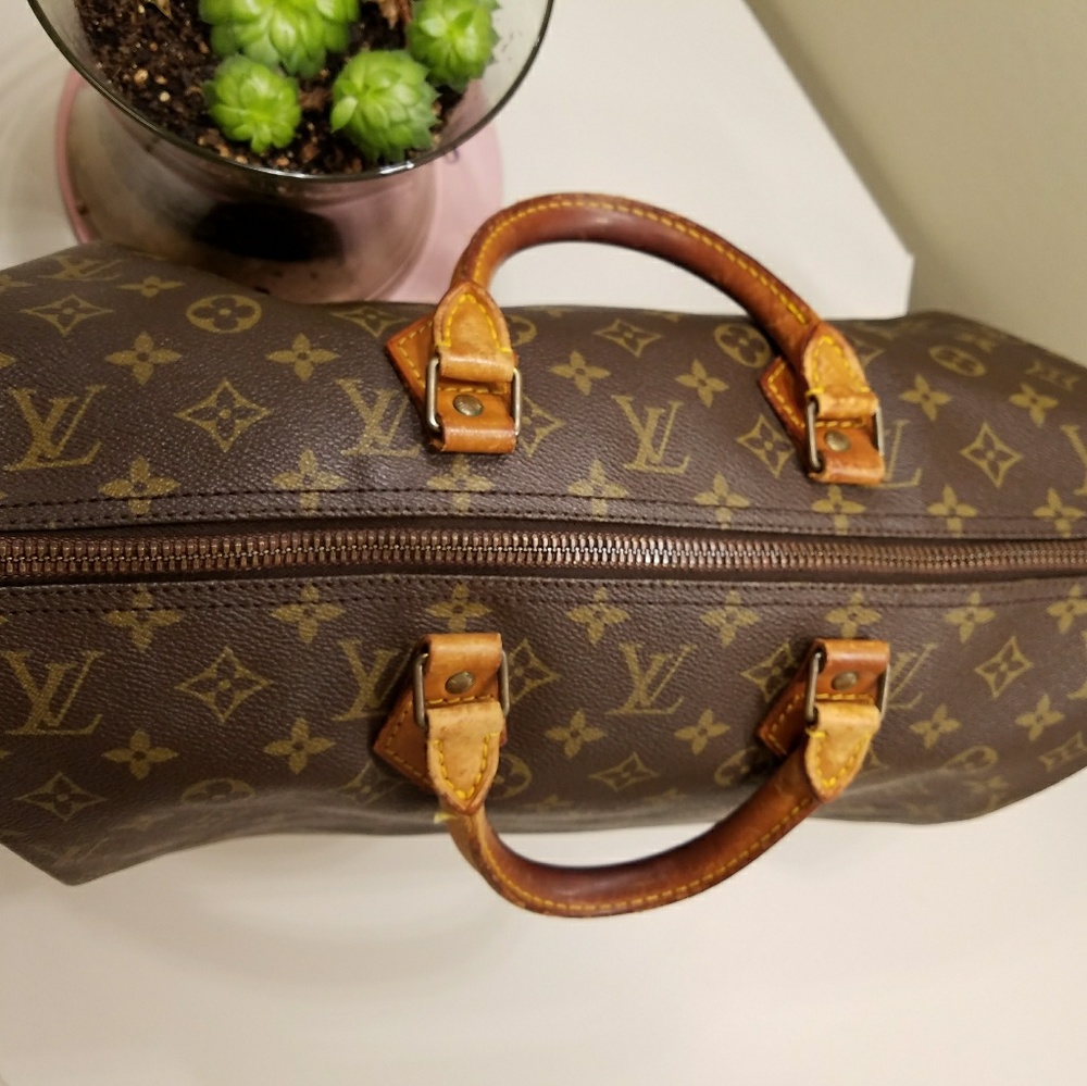 VINTAGE Louis Vuitton Speedy 40!!